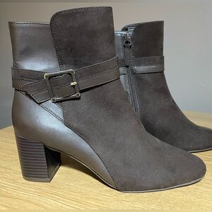 Women’s Ankle Boots Brown with Buckle  (Size 7)
